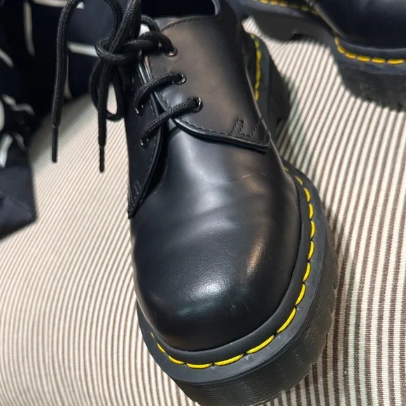 1461 Bex Smooth Leather Oxford Dr. Martens with Yellow Stitching - Picture 6 of 8